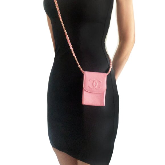 Authentic CHANEL Vintage Mini Flap Caviar Leather Pouch Cigarette Case Crossbody - Picture 4 of 15